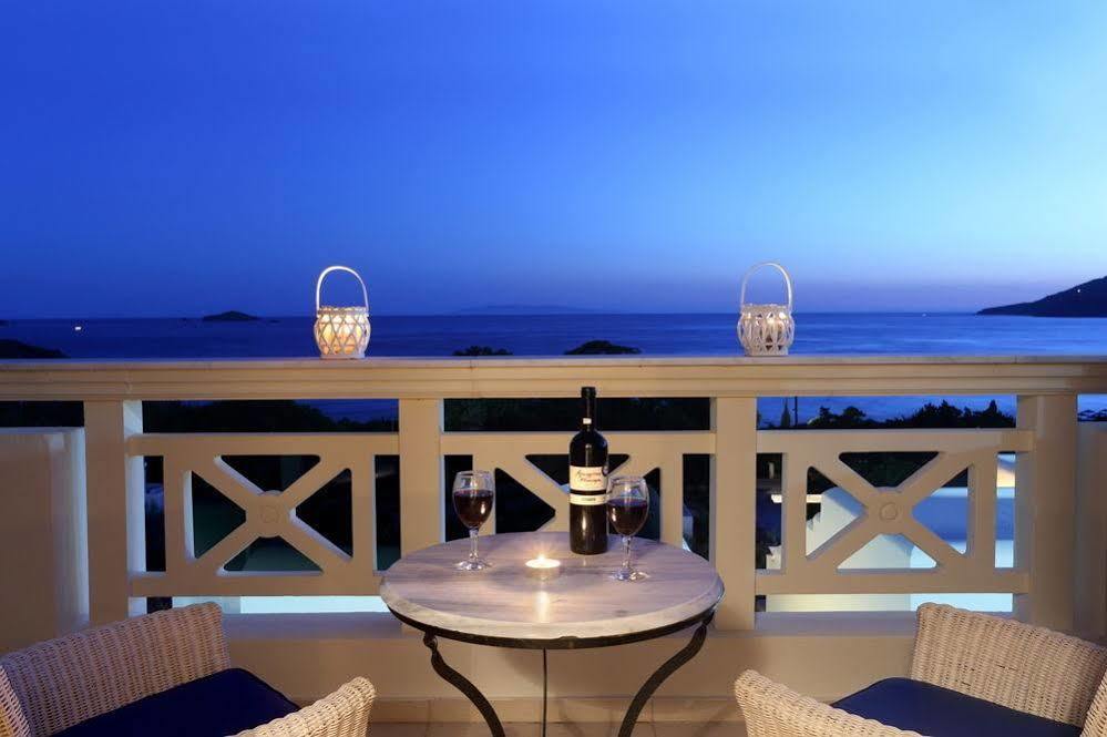 Aithra Apartments & Suites Gavrio Eksteriør billede